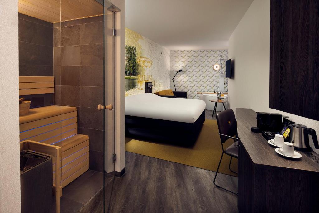 Overnachting in Wellness Kamer met privé sauna en bubbelbad, incl. ontbijt en Wellness Club toegang