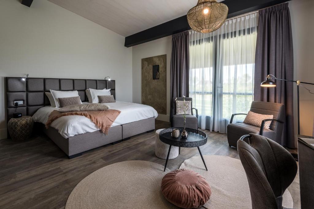 Fruitpark-Hotel-Spa-02