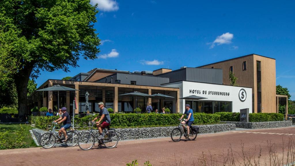 Hotel-De-Sterrenberg-01