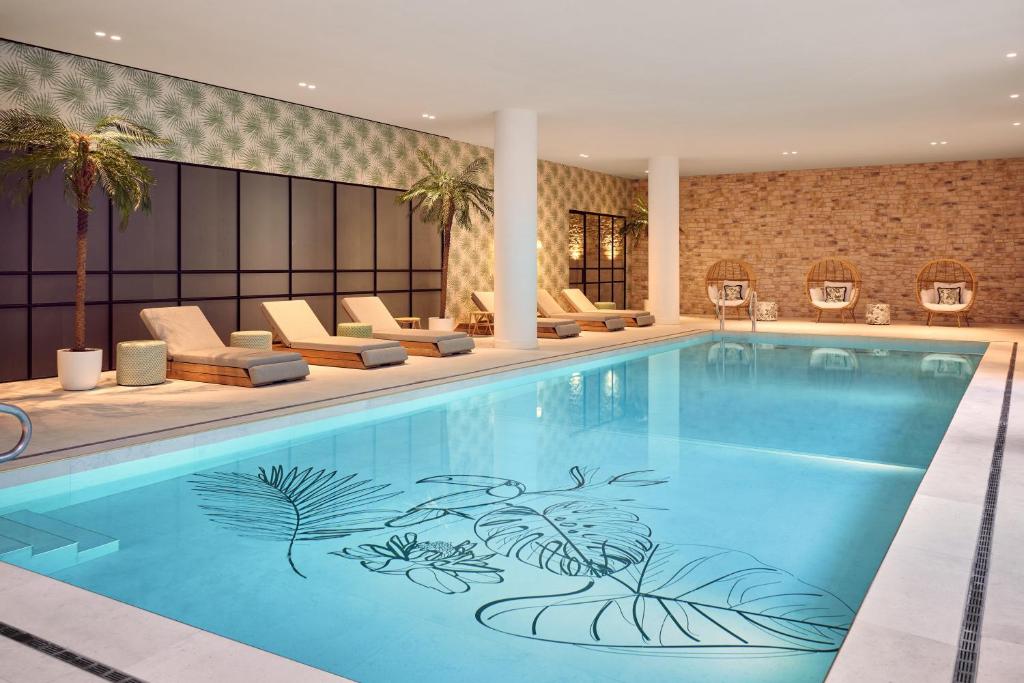 Van-der-Valk-Hotel-Lelystad-01-1