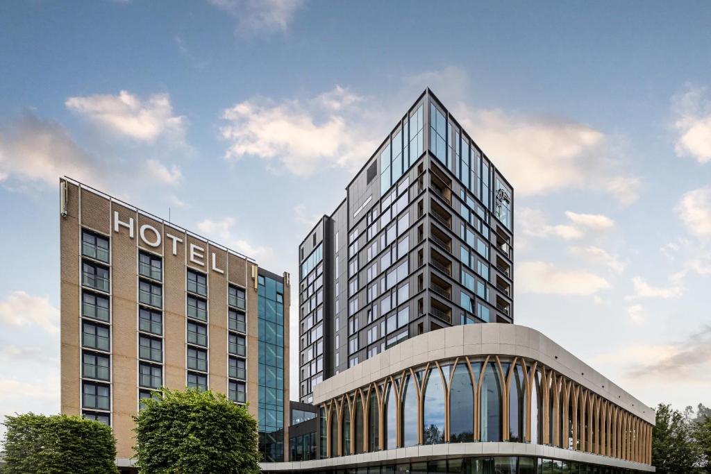 Van-der-Valk-Hotel-Venlo-01
