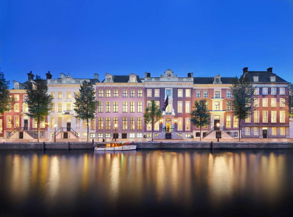 Waldorf-Astoria-Amsterdam-01