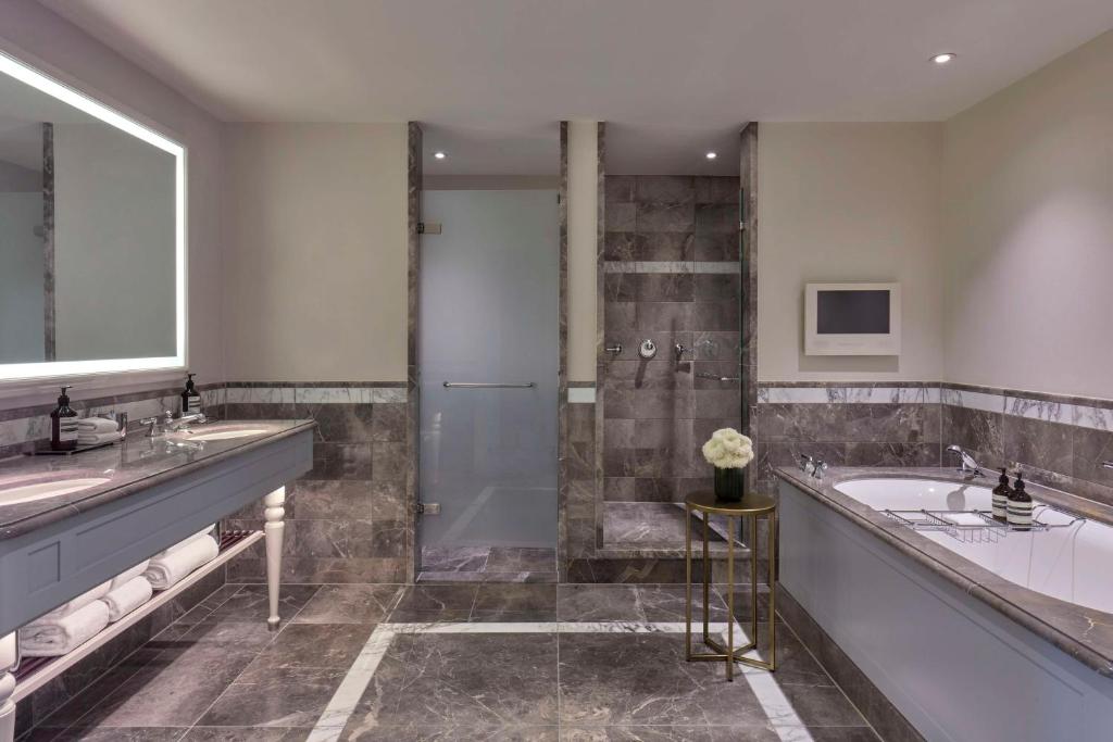Waldorf-Astoria-Amsterdam-012