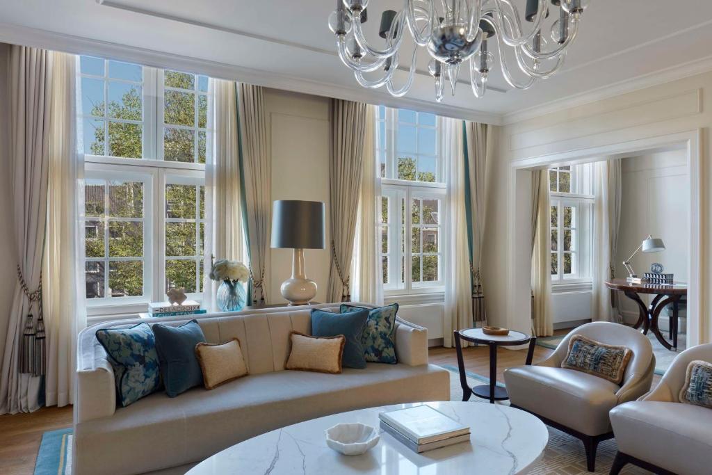 Waldorf-Astoria-Amsterdam-05