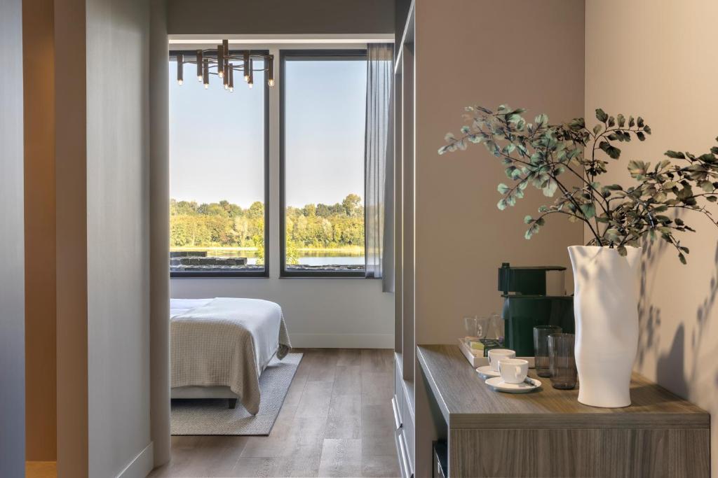 Bronsbergen-Boutique-Wellness-and-Hotel-01