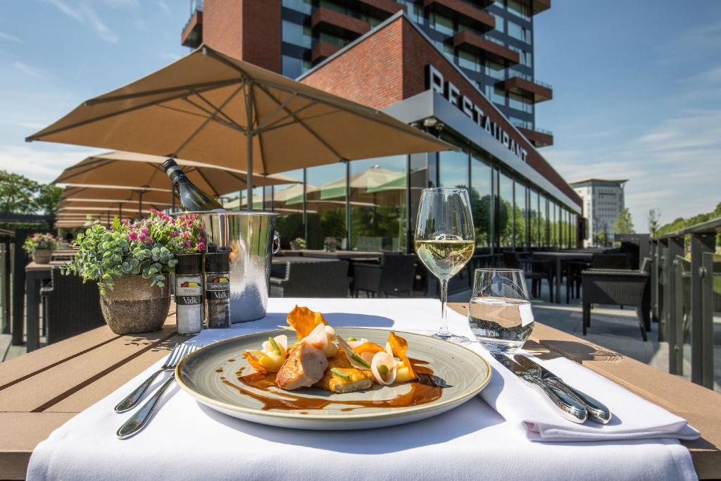 Van-der-Valk-Hotel-Enschede-09