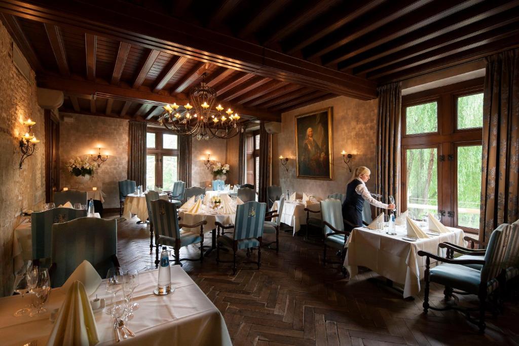 Van-der-Valk-Hotel-Kasteel-Terworm-05